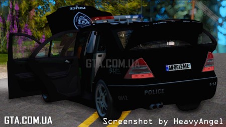 Mercedes-Benz C32 AMG Police